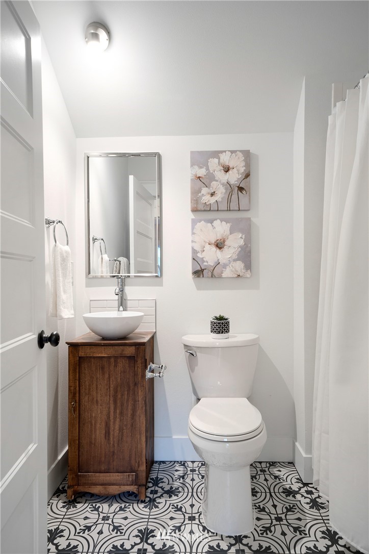 5125 North Highland Street Ruston, WA 98407 - Photo 18 of 25 Gallery Image 18