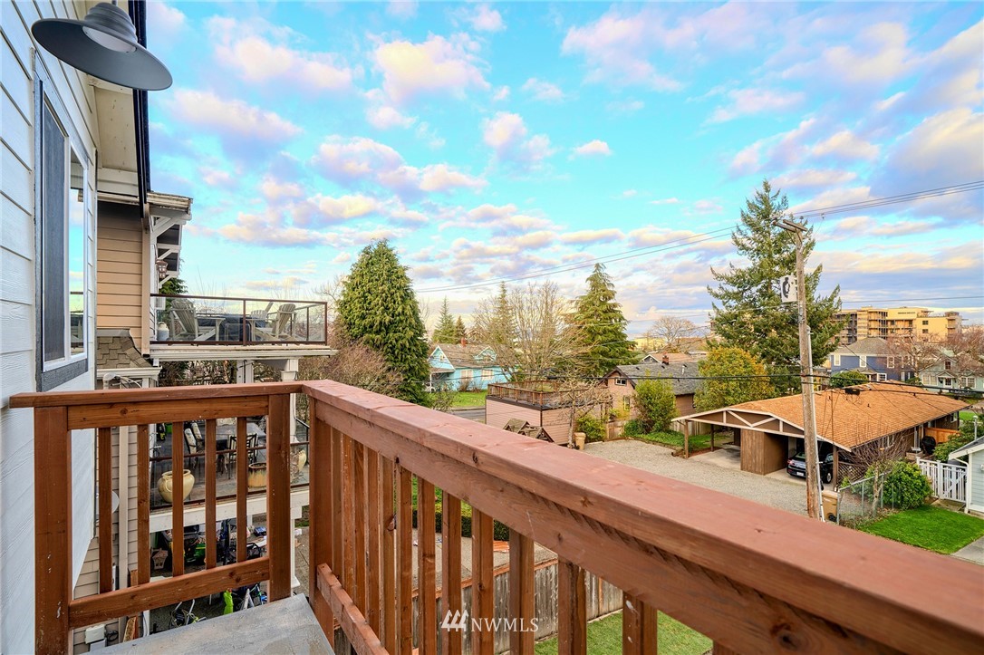 5125 North Highland Street Ruston, WA 98407 - Photo 3 of 25 Gallery Image 3