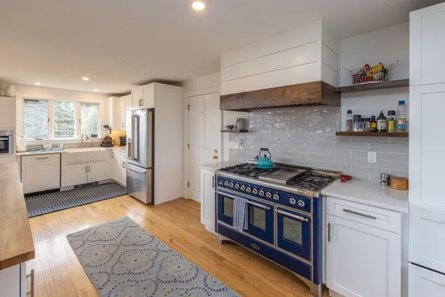 $650,000 | 8 Kerygma Drive, Rockport, ME 04856