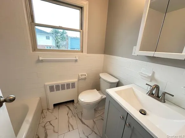 $4,750 | 7 Linwood Road North, Unit 2, Port Washington, NY 11050