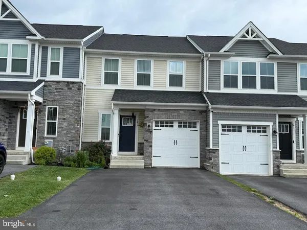 $3,200 | 256 Chase Drive, Downingtown, PA 19335