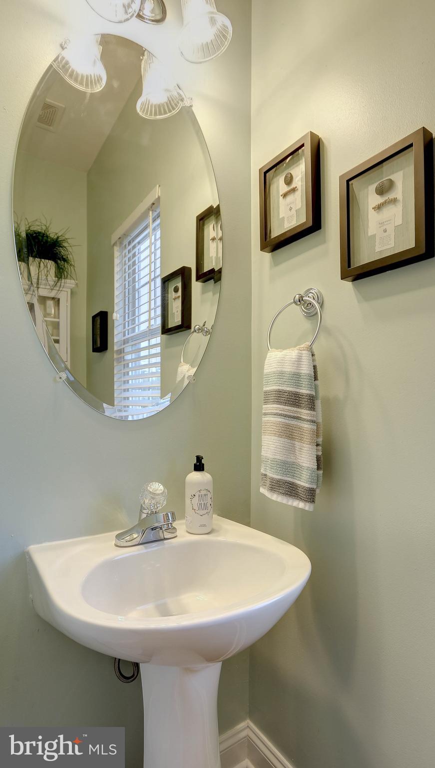 5901 Lynbrook Road Brooklyn, MD 21225 - Photo 4 of 37 Gallery Image 4