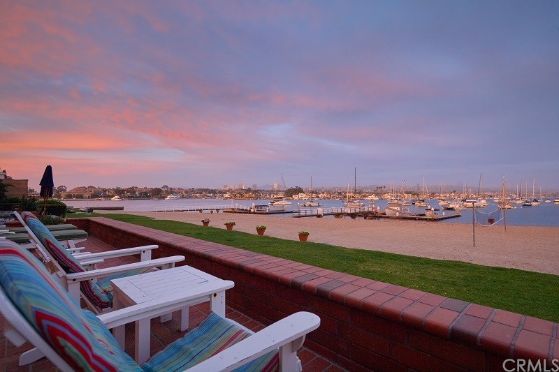 5 Bay Island Newport Beach, CA 92661 - Photo 2 of 24