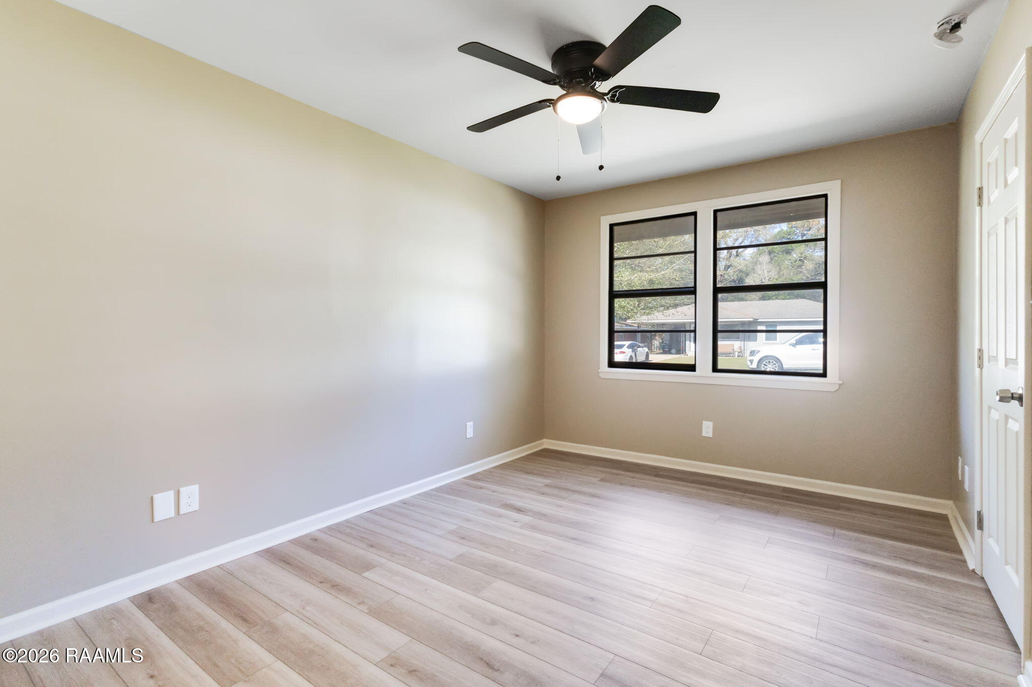 108 Homas Road Lafayette, LA 70501 - Photo 9 of 15