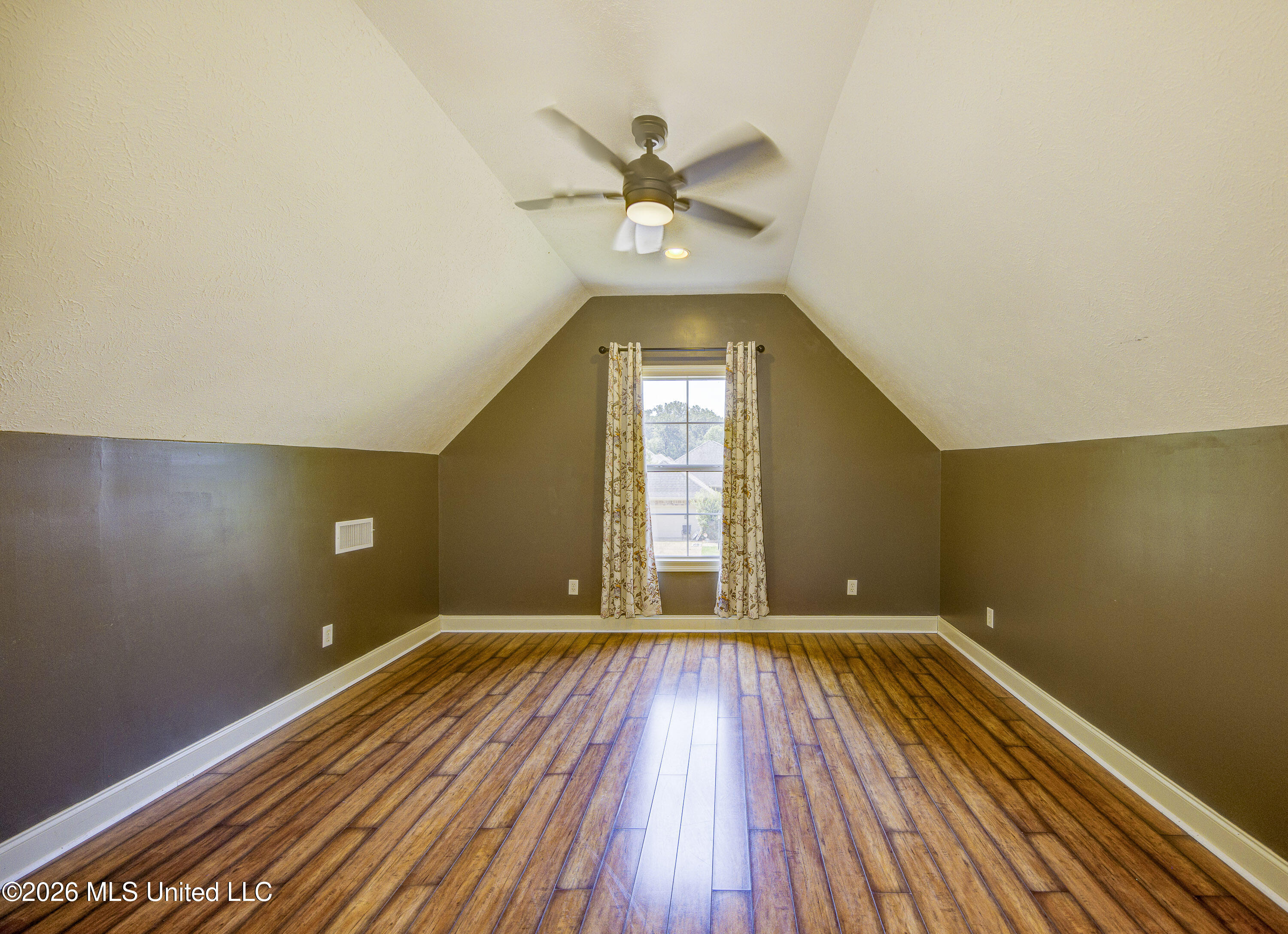 137 Baileys Ridge Circle Clinton, MS 39056 - Photo 37 of 67 35 Bonus Room