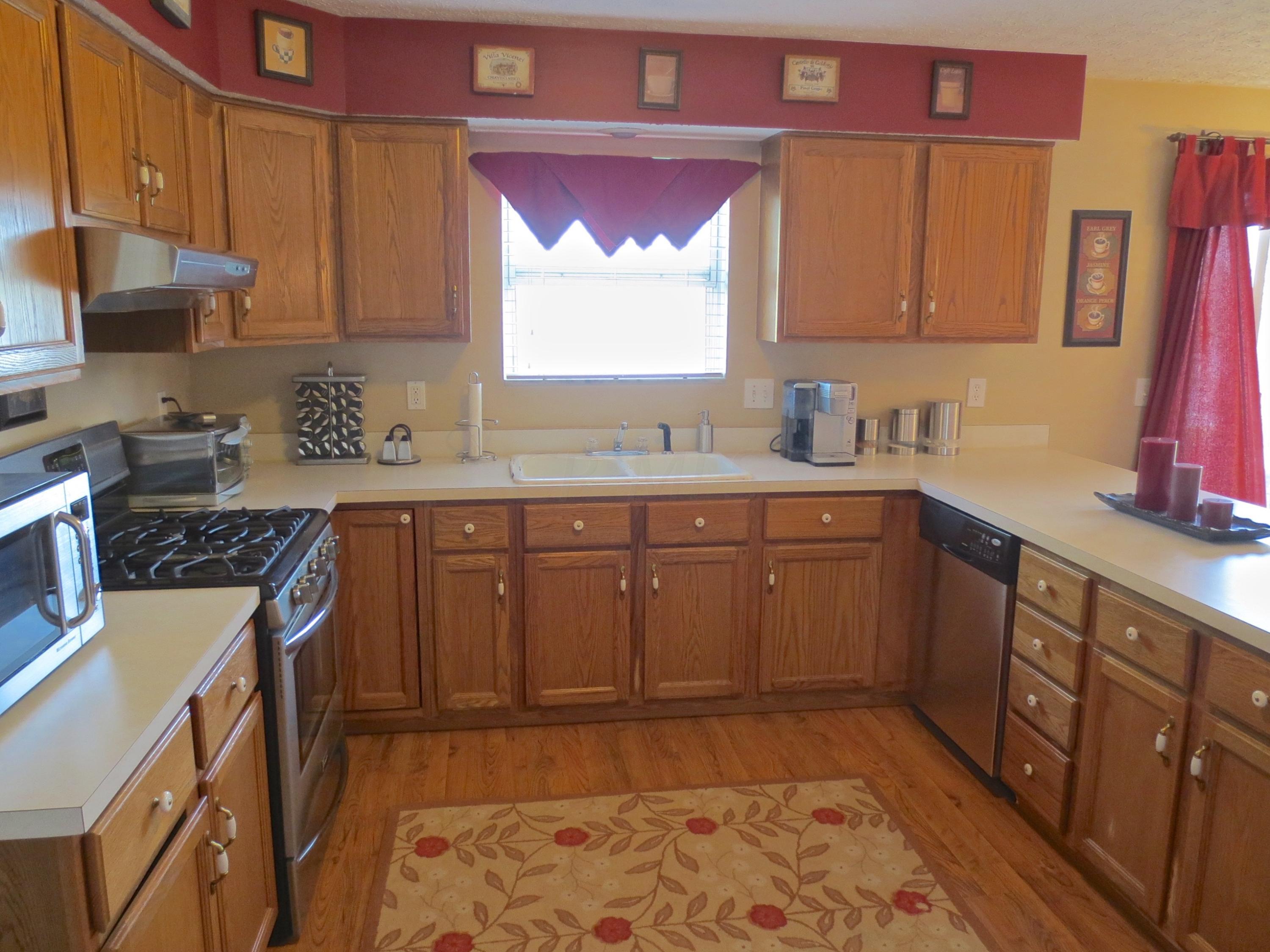 2890 Lake Hollow Road Hilliard, OH 43026 - Photo 6 of 29