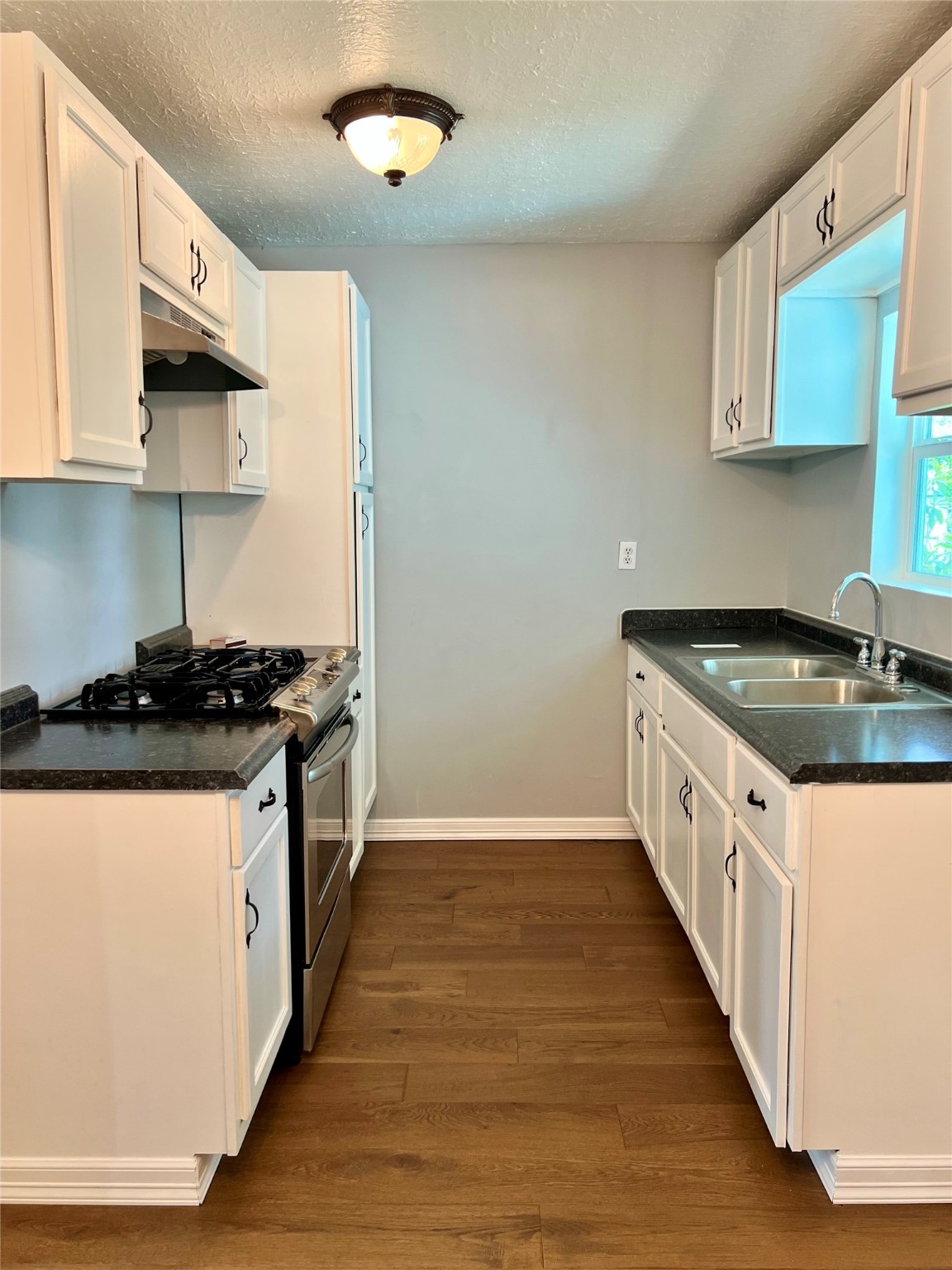 3114 Ridgefield Road La Porte, TX 77571 - Photo 6 of 12