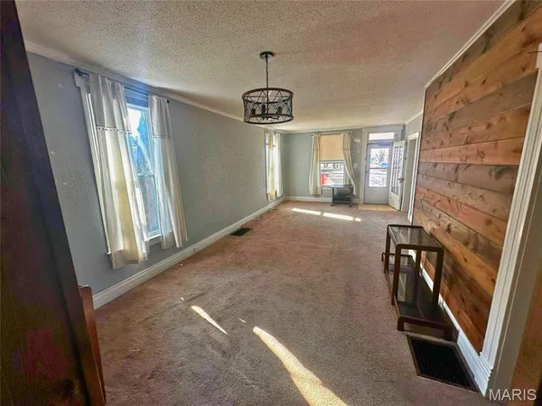 $85,000 | 120 North Euclid Avenue, Marissa, IL 62257
