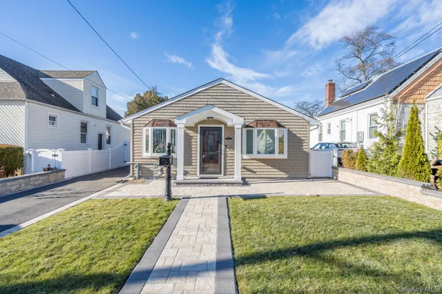 $645,000 | 69 Harriet Avenue, Hempstead, NY 11550