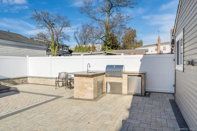 $645,000 | 69 Harriet Avenue, Hempstead, NY 11550