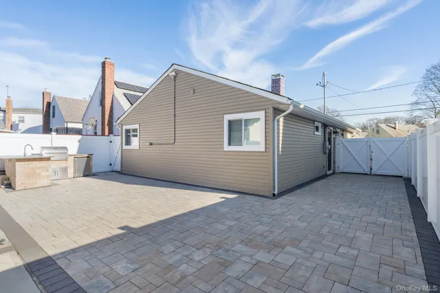 $645,000 | 69 Harriet Avenue, Hempstead, NY 11550