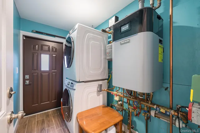 $645,000 | 69 Harriet Avenue, Hempstead, NY 11550