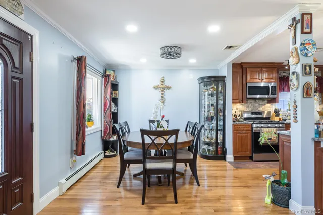 $645,000 | 69 Harriet Avenue, Hempstead, NY 11550