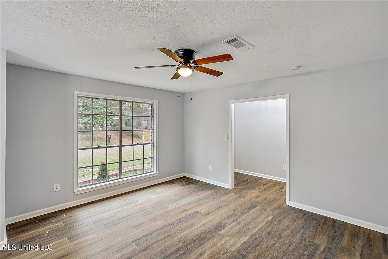 2372 Breckinridge Road Jackson, MS 39204 - Photo 7 of 26 08-2372 Breckinridge Rd - Copy