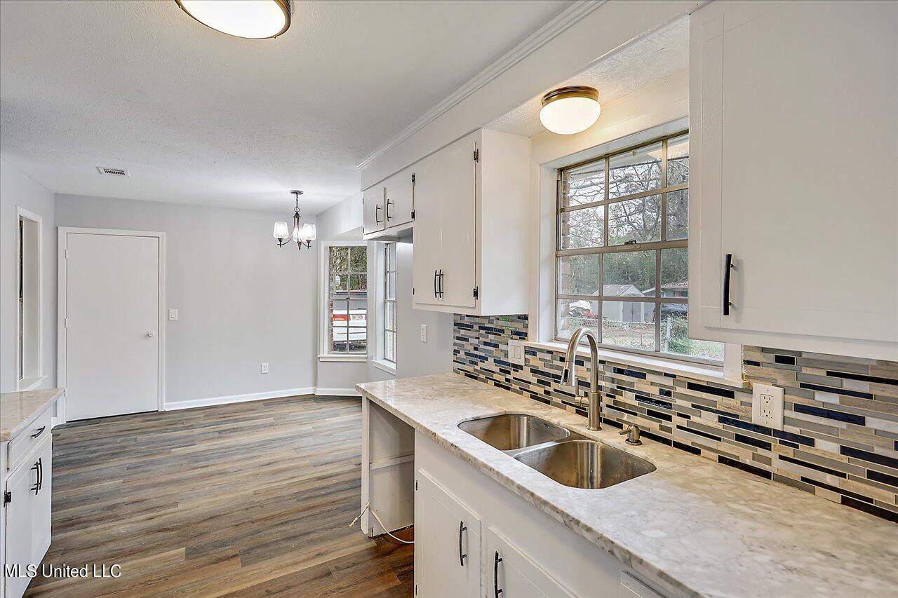 2372 Breckinridge Road Jackson, MS 39204 - Photo 8 of 26 09-2372 Breckinridge Rd - Copy