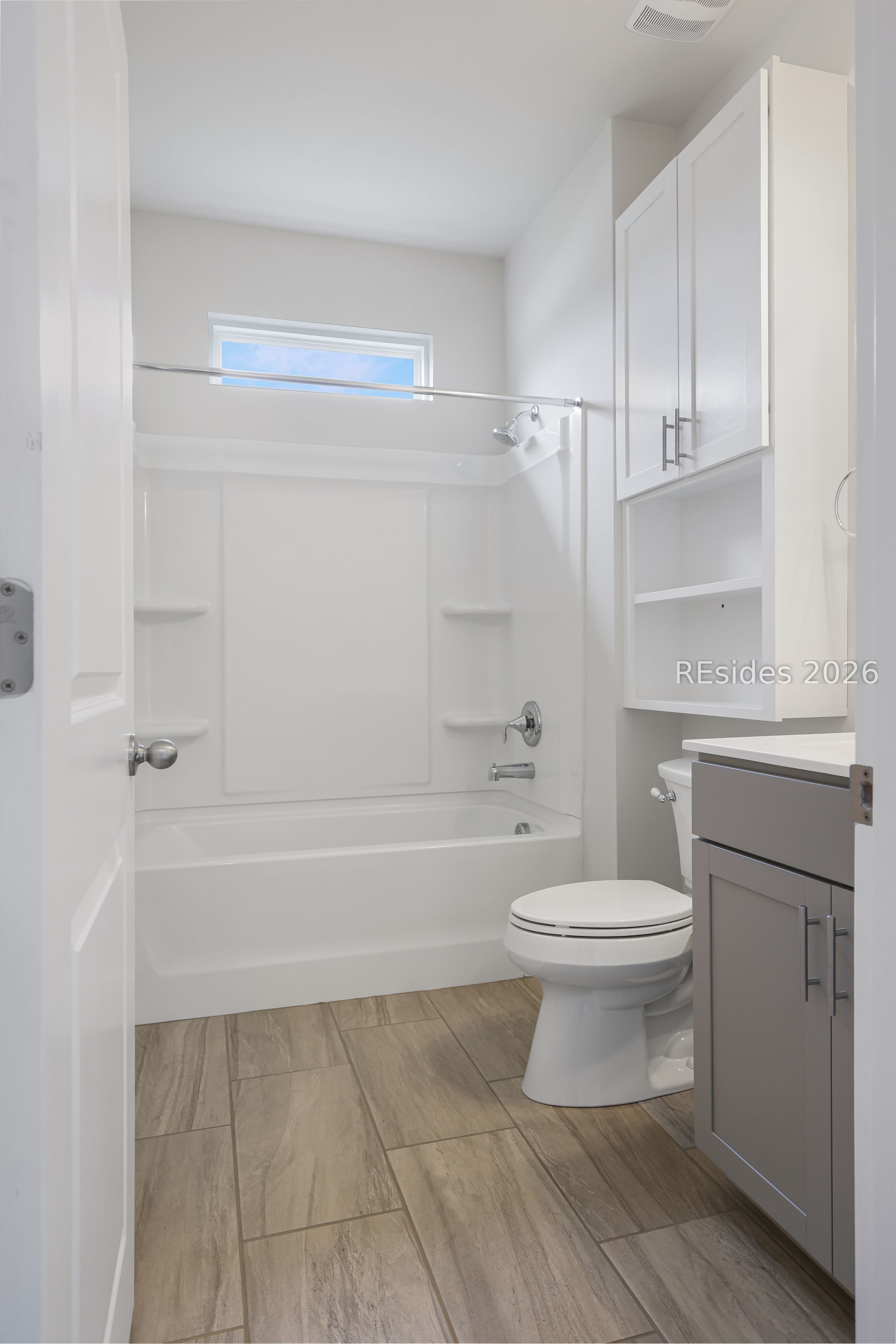469 Rye Creek Circle Bluffton, SC 29909 - Photo 8 of 26 Front Full Bathroom