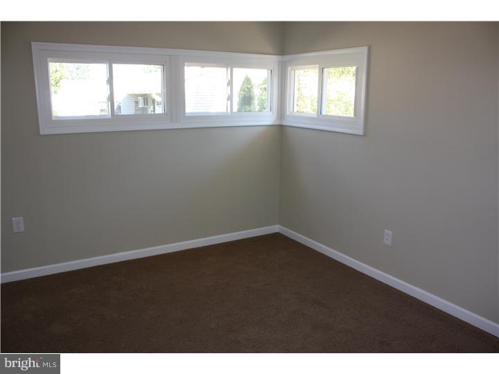 22 Vineyard Road Levittown, PA 19057 - Photo 15 of 18 Bedroom - Main