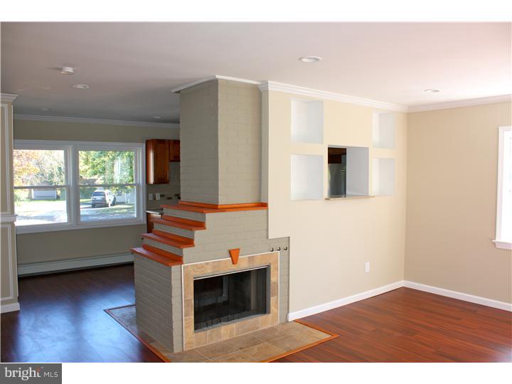 22 Vineyard Road Levittown, PA 19057 - Photo 8 of 18 Gallery Image 8