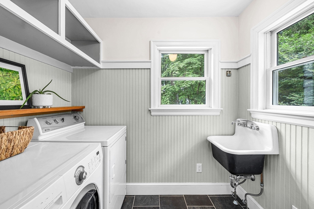 28 Brittany Road Longmeadow, MA 01106 - Photo 16 of 40