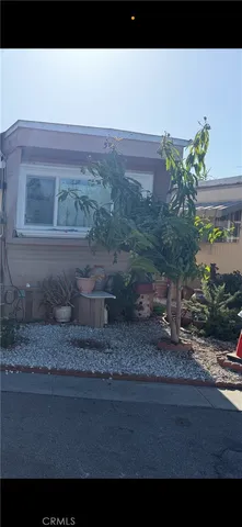 a view of terrace with wooden floor