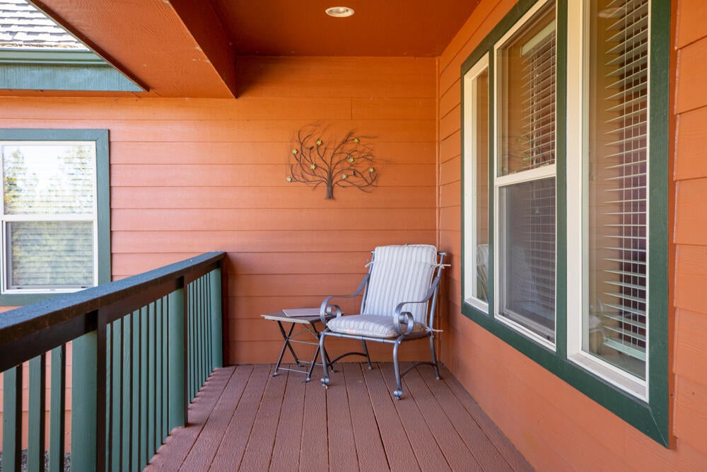 4626 Cooper's Hawk Road Klamath Falls, OR 97601 - Photo 34 of 70 4626CoopersHawkRd.-31