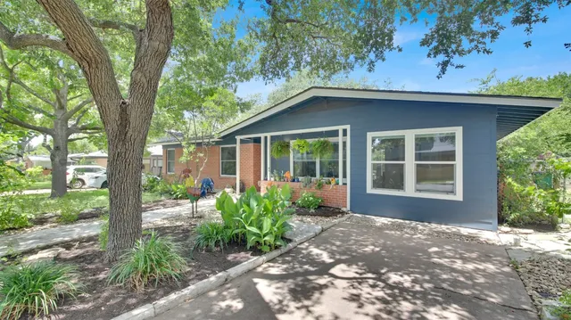 $515,000 | 7610 Gault Street, Austin, TX 78757
