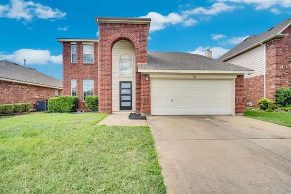 $324,900 | 505 Elk Run Drive, Fort Worth, TX 76140