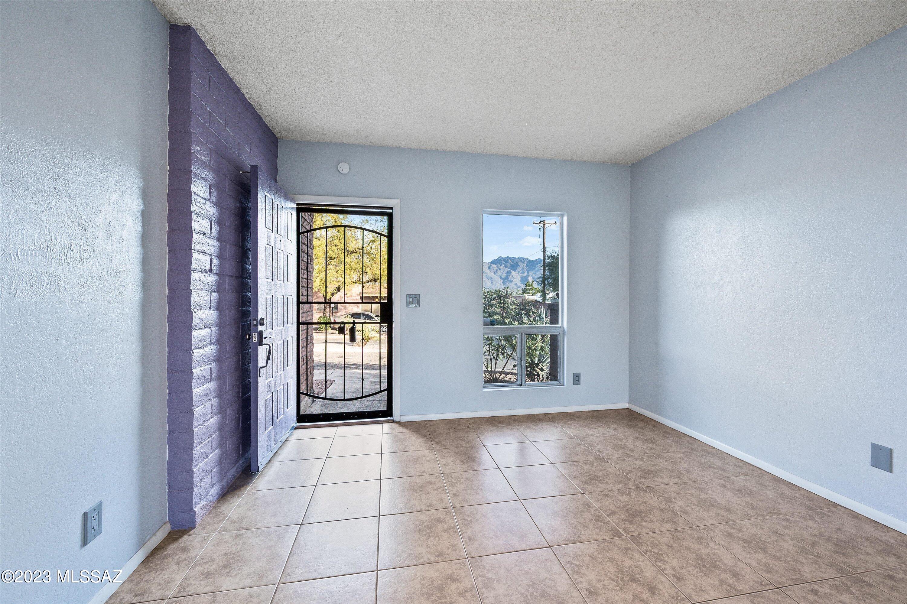 4324 East Blanton Road Tucson, AZ 85712 - Photo 8 of 29