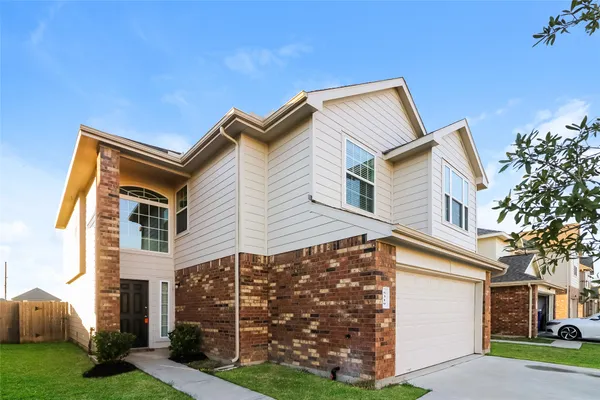 $2,075 | 5319 Tobins Gully Drive, Katy, TX 77449