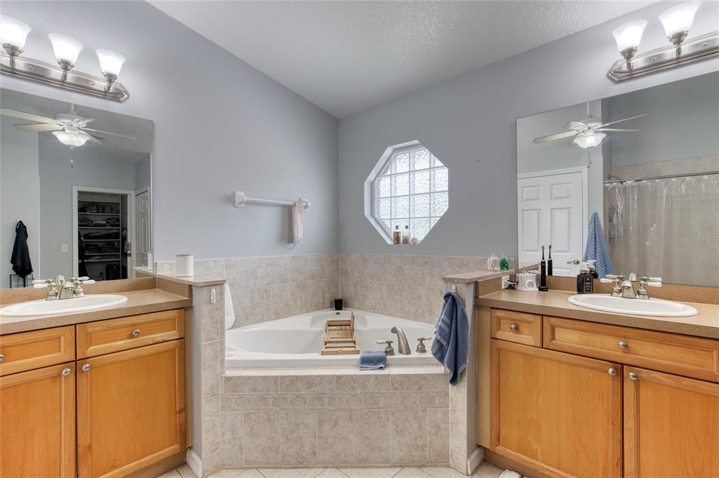 24535 Bonnet Road Astor, FL 32102 - Photo 37 of 82