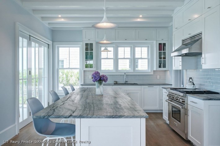 34 Western Avenue Nantucket, MA 02554 - Photo 2 of 13