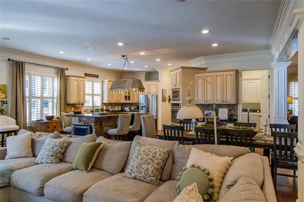 a view of a kitchen and dining room