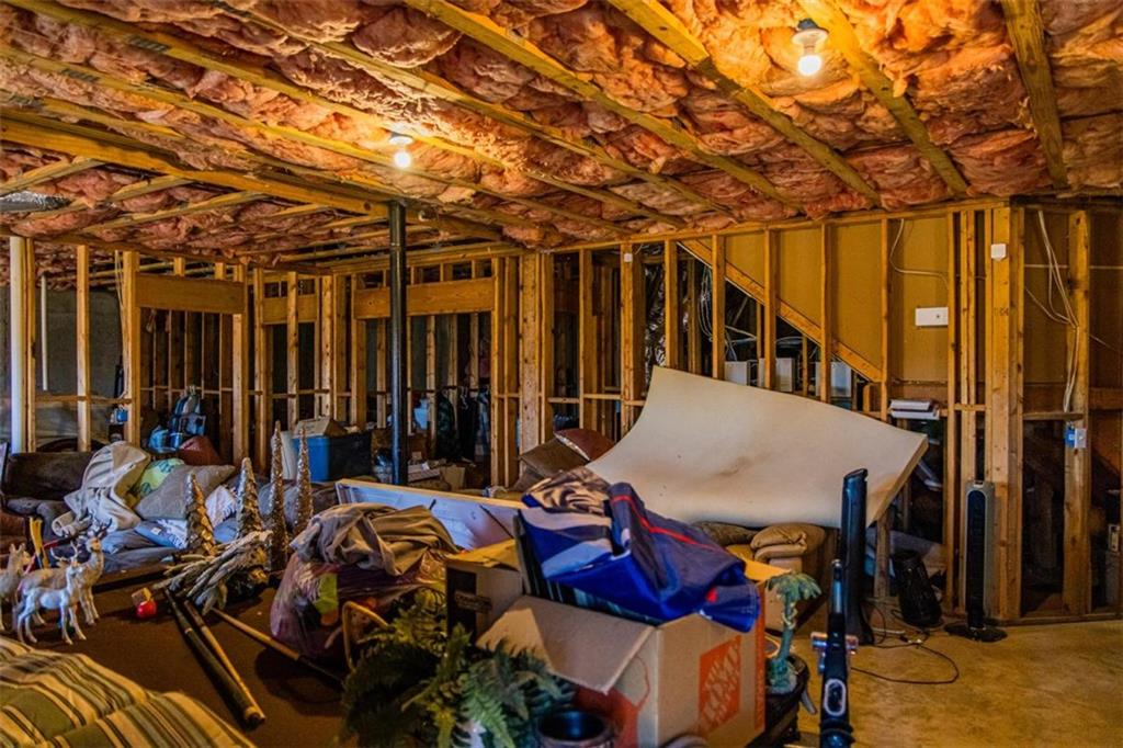 280 Ravenwood Drive Southeast Rome, GA 30161 - Photo 7 of 56 a view of yard with seating area