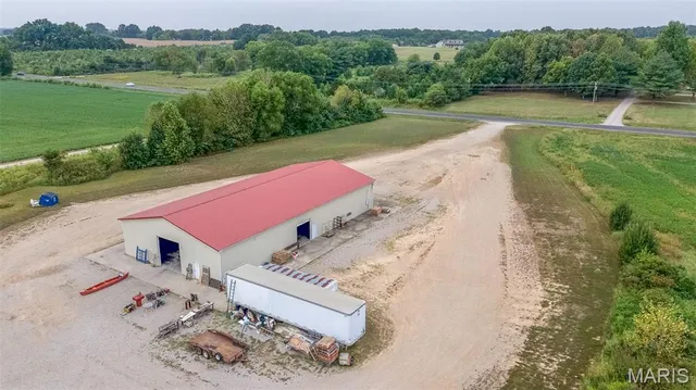 $425,000 | 19280 Highway 51, Puxico, MO 63960