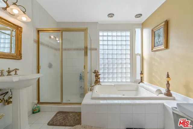 $1,449,000 | 5925 Chariton Avenue, Los Angeles, CA 90056