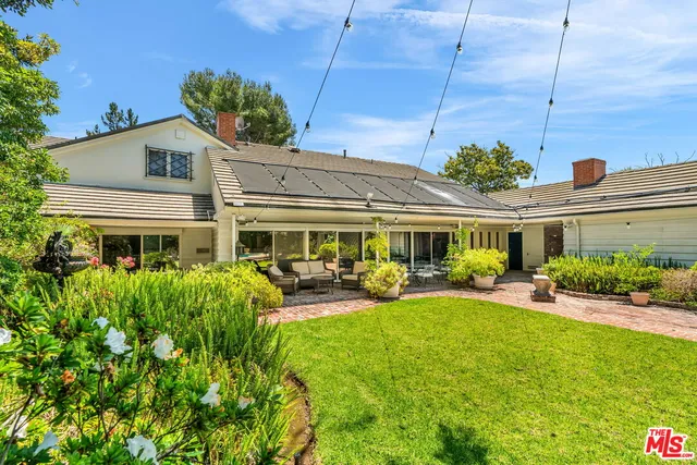 $25,000 | 701 Sierra Drive, Beverly Hills, CA 90210