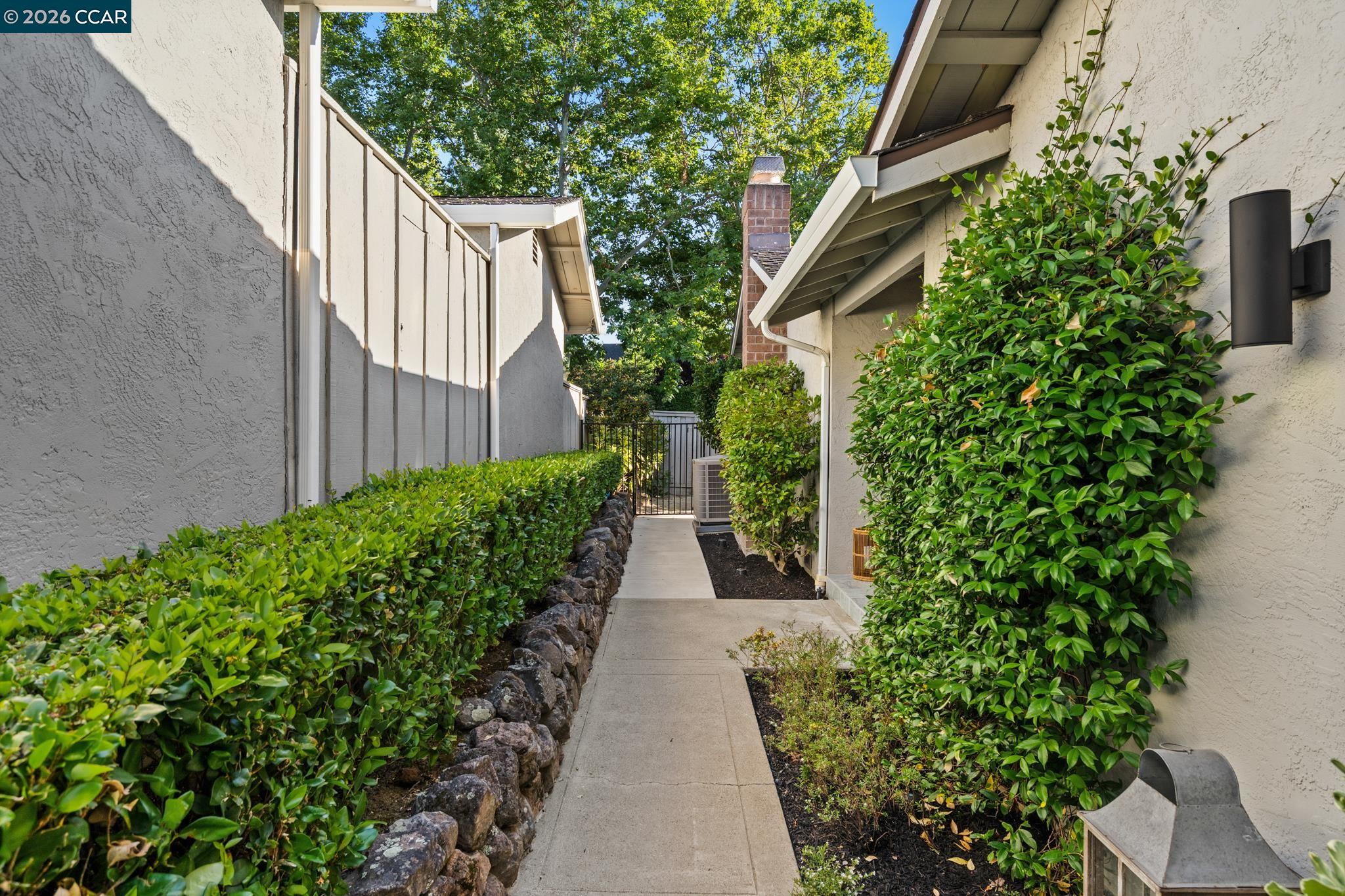 2003 St George Road Danville, CA 94526 - Photo 3 of 42