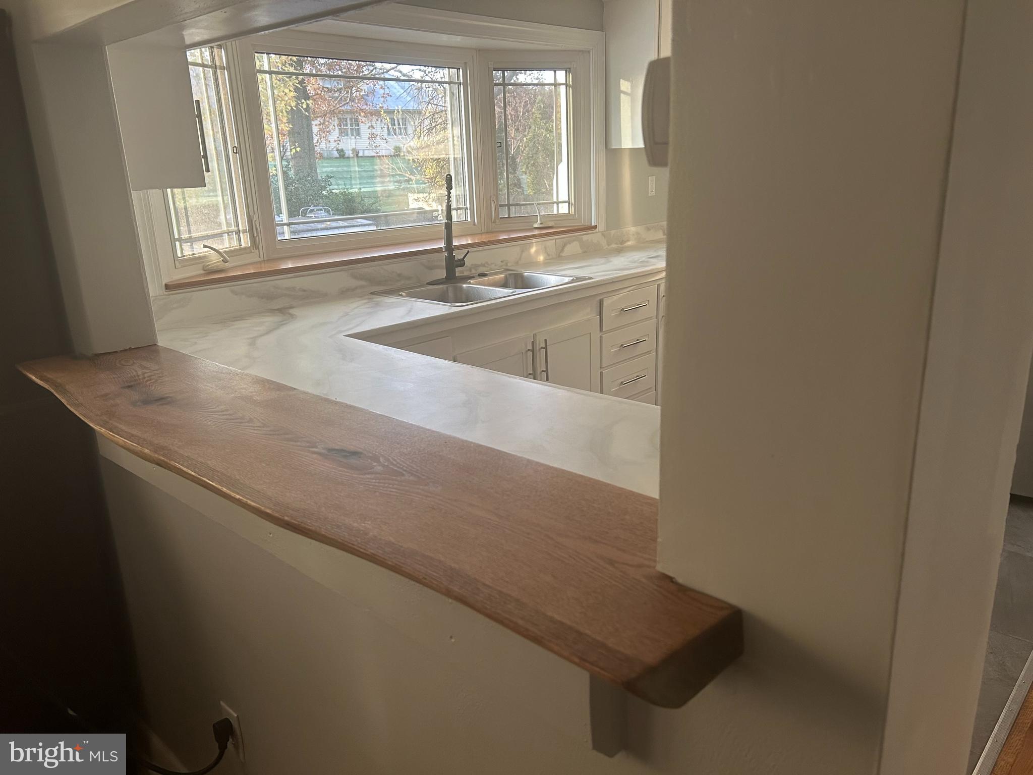 46 West Governor Road Hershey, PA 17033 - Photo 15 of 17