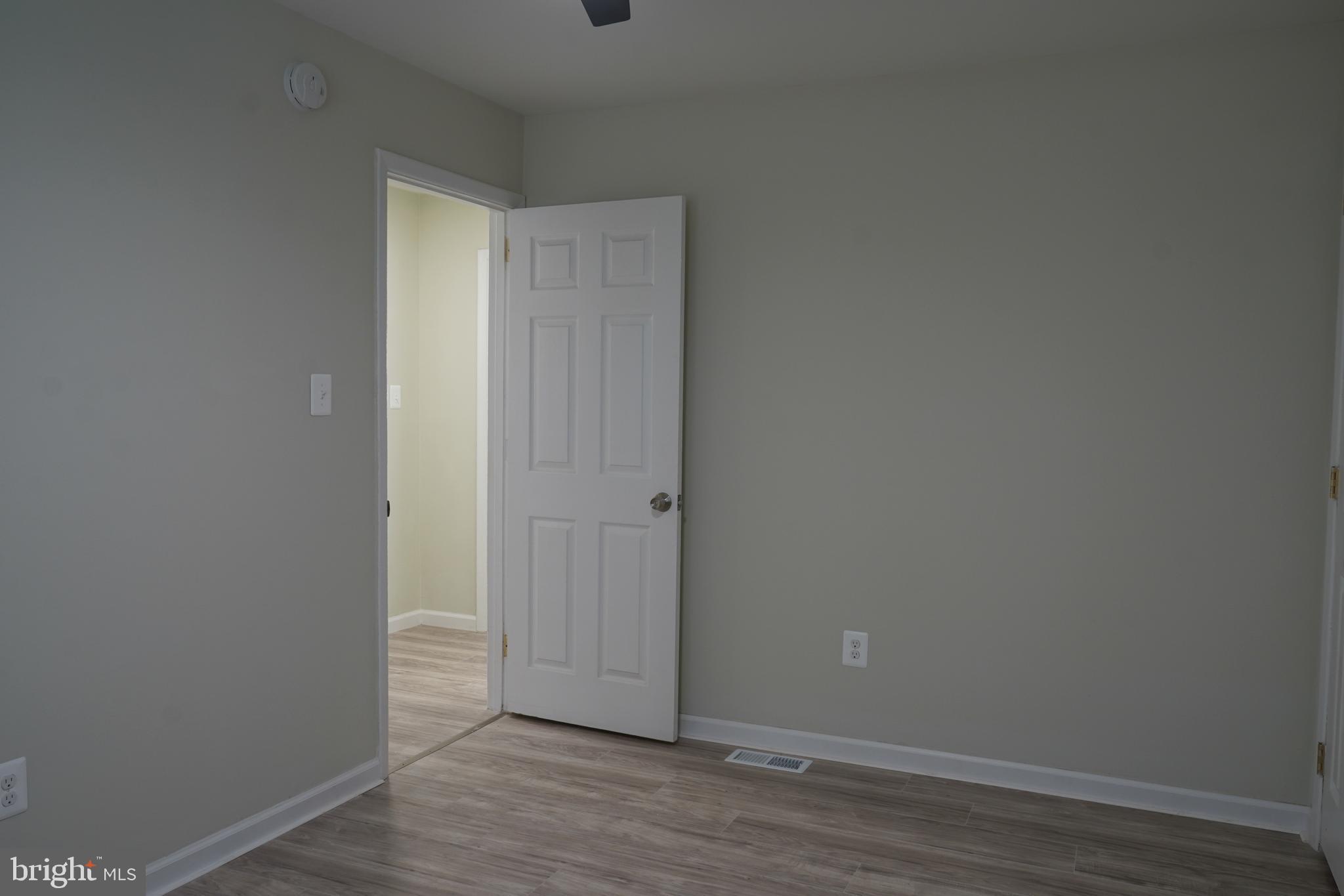 22 Winding Way Road Stratford, NJ 08084 - Photo 23 of 33
