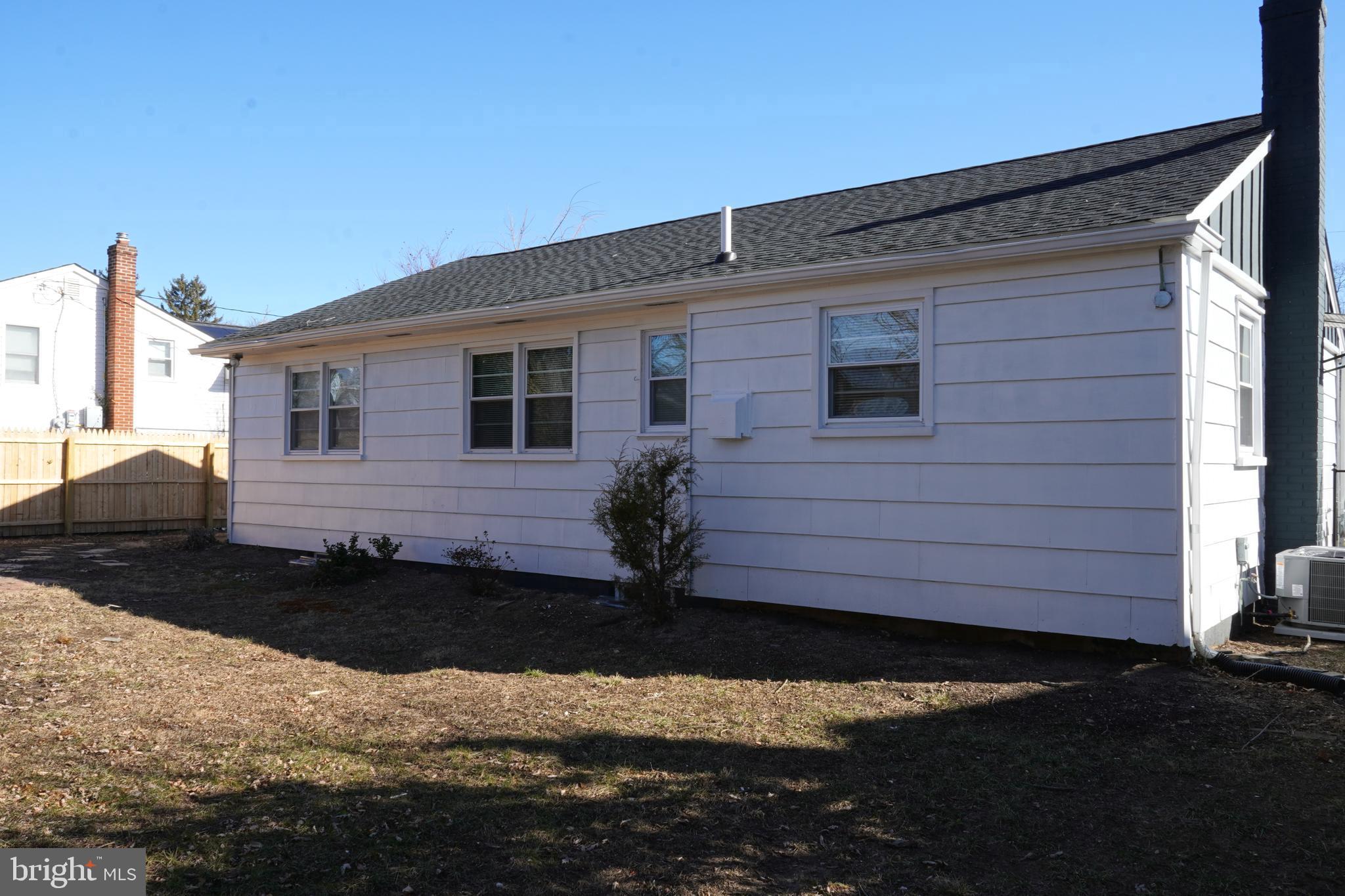 22 Winding Way Road Stratford, NJ 08084 - Photo 31 of 33
