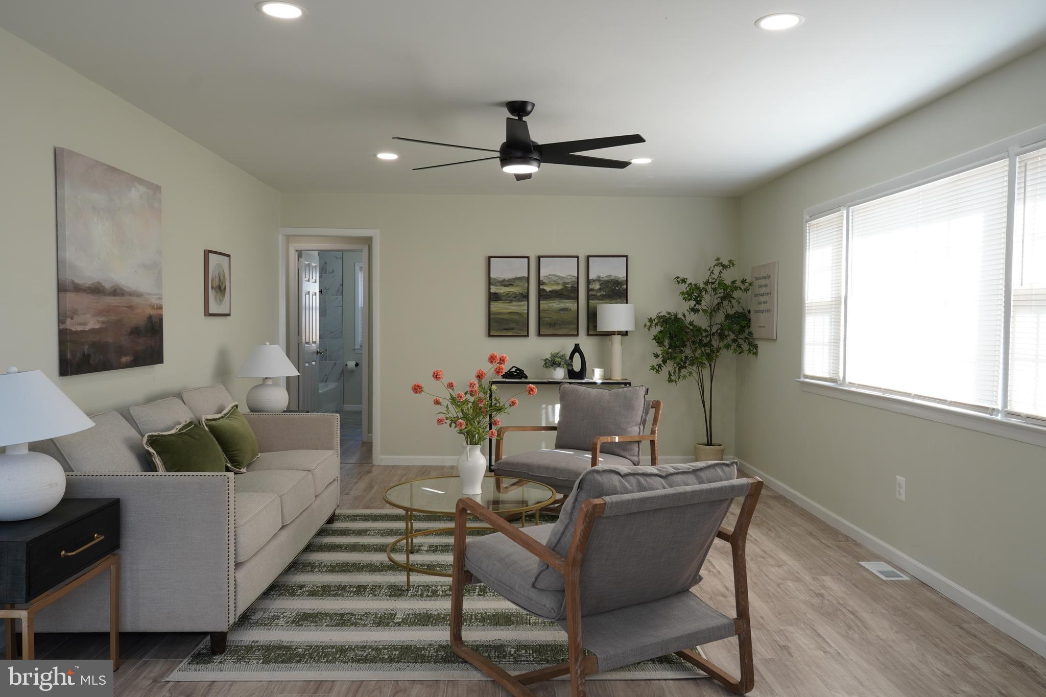 22 Winding Way Road Stratford, NJ 08084 - Photo 7 of 33