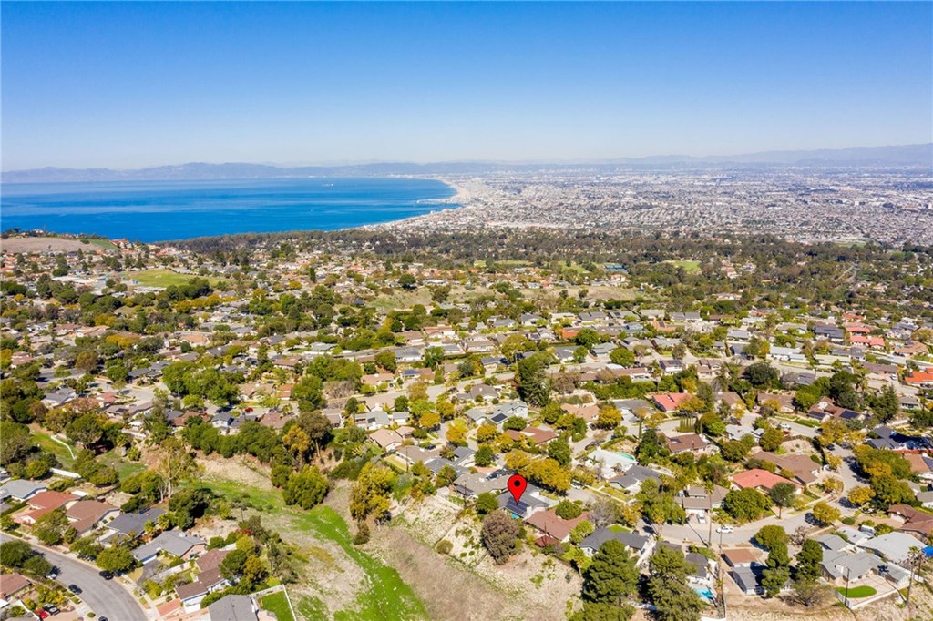 15 Silver Spring Drive Rolling Hills Estates, CA 90274 - Photo 40 of 42