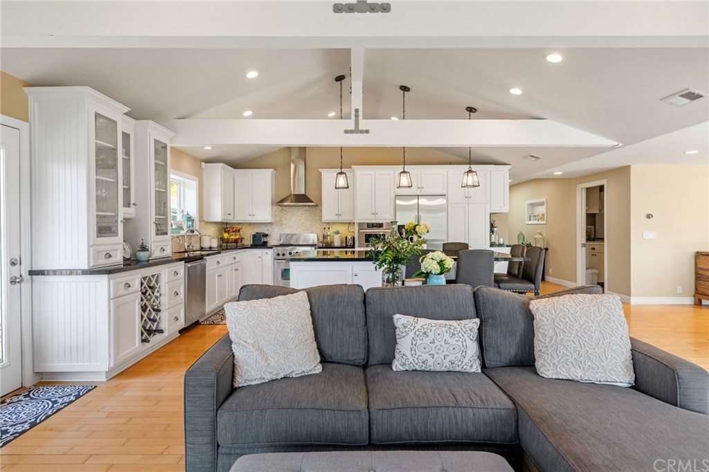 15 Silver Spring Drive Rolling Hills Estates, CA 90274 - Photo 10 of 42