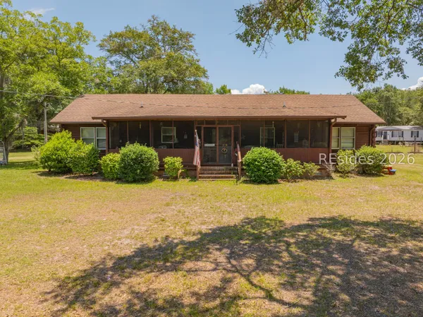 $999,000 | 3958 Pineland Road, Varnville, SC 29944