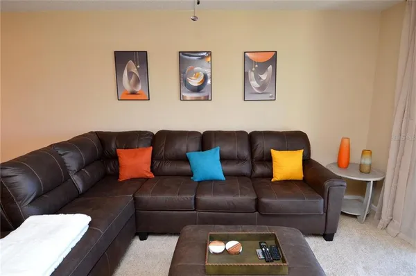 a en suite bathroom with a sink and a mirror