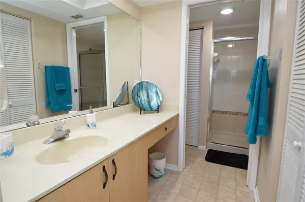 a view of a park with a house