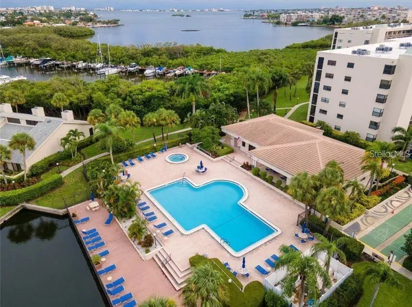$2,800 | 1316 Pasadena Avenue South, Unit 407, South Pasadena, FL 33707