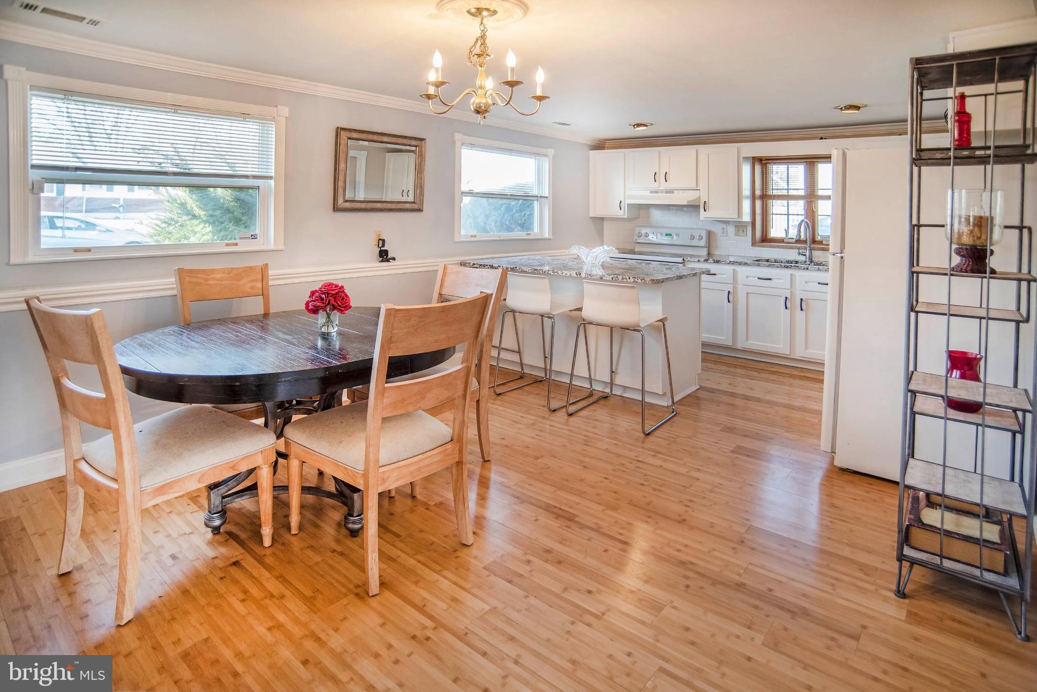 17 Cornwall Road New Castle, DE 19720 - Photo 5 of 19 Dining area