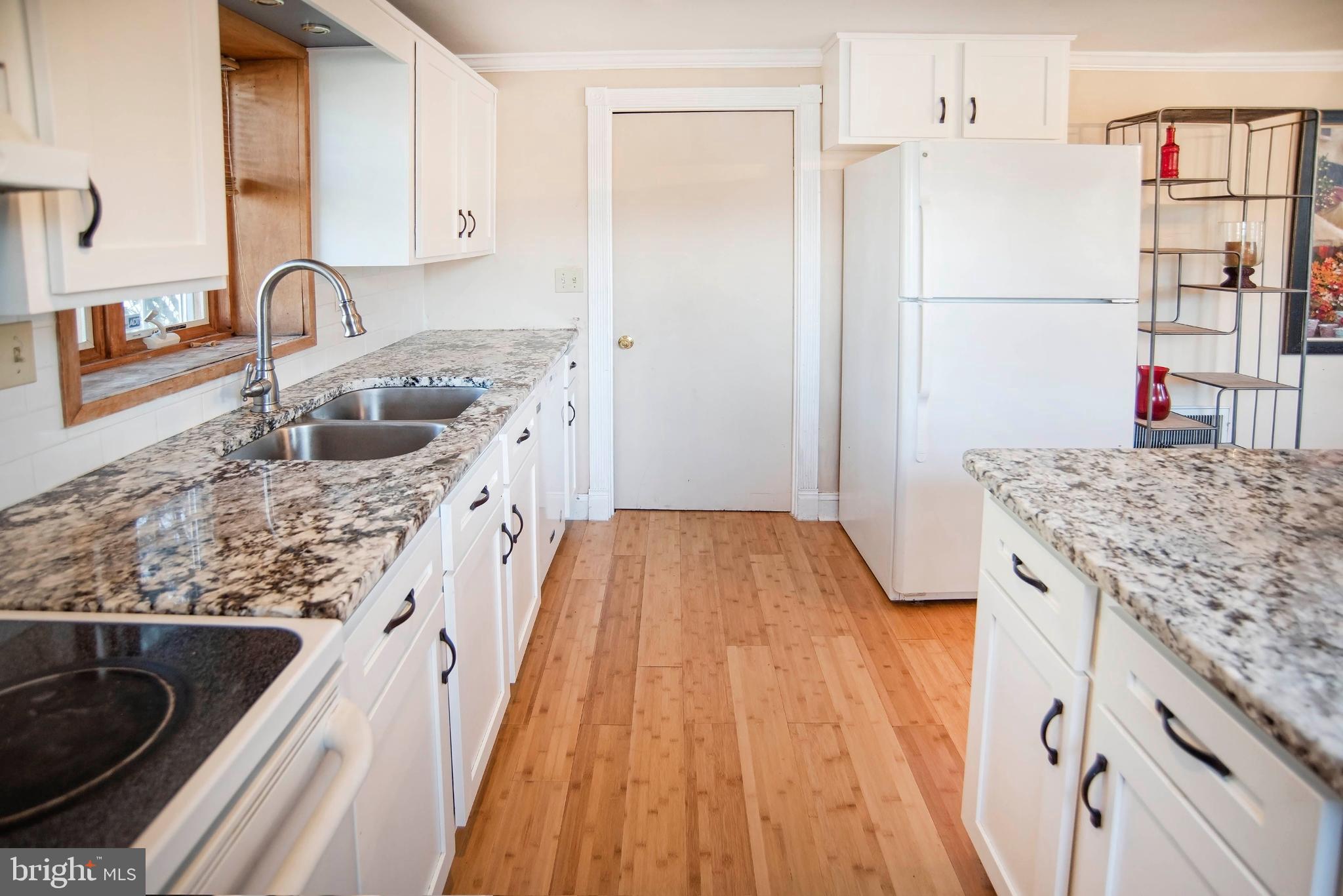 17 Cornwall Road New Castle, DE 19720 - Photo 8 of 19 Kitchen