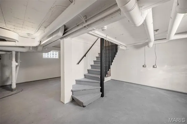 $424,999 | 831 South Harrison Avenue, Kirkwood, MO 63122